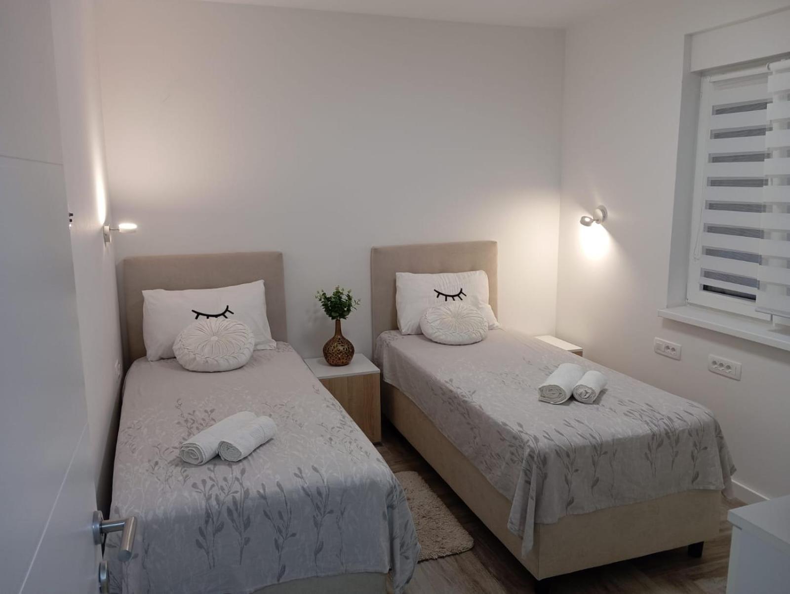 Villa S Vir Ngoại thất bức ảnh